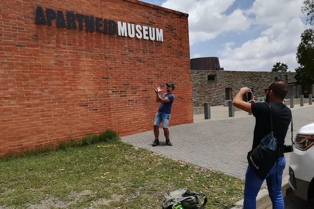 apartheid-museum-soweto_1